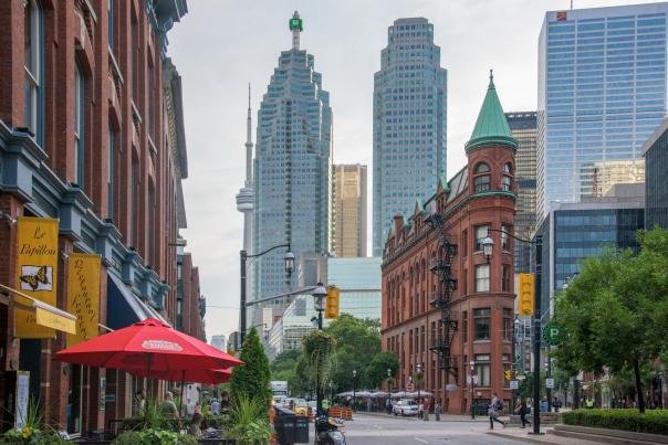 Professional cleaning service in Toronto and the Greater Toronto Area