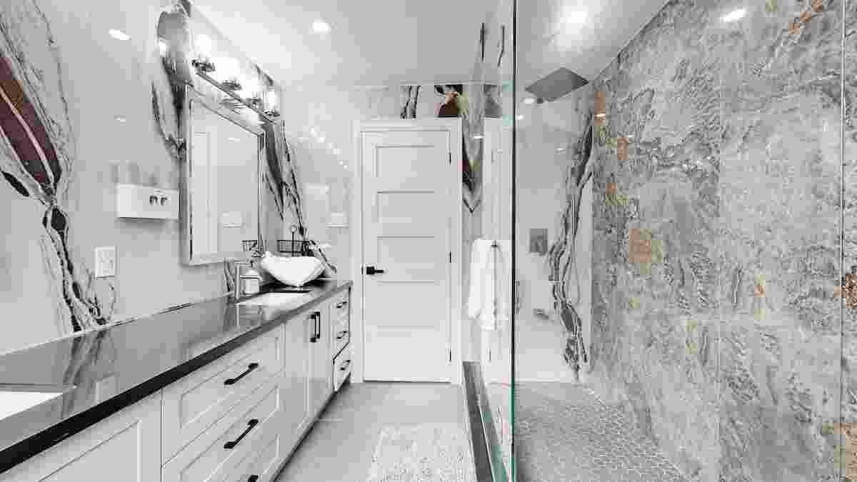Professional turnover cleaning service for rental properties in Toronto