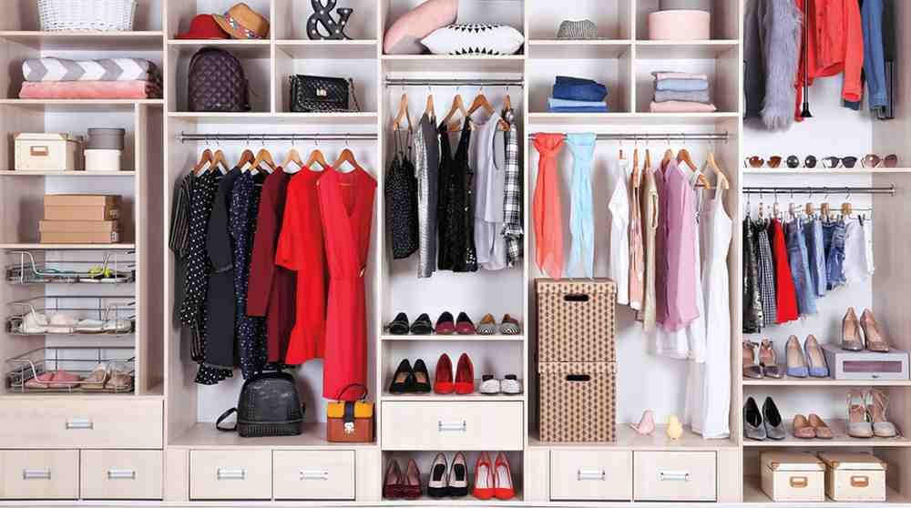 Organizing and decluttering support for residential spaces in Toronto